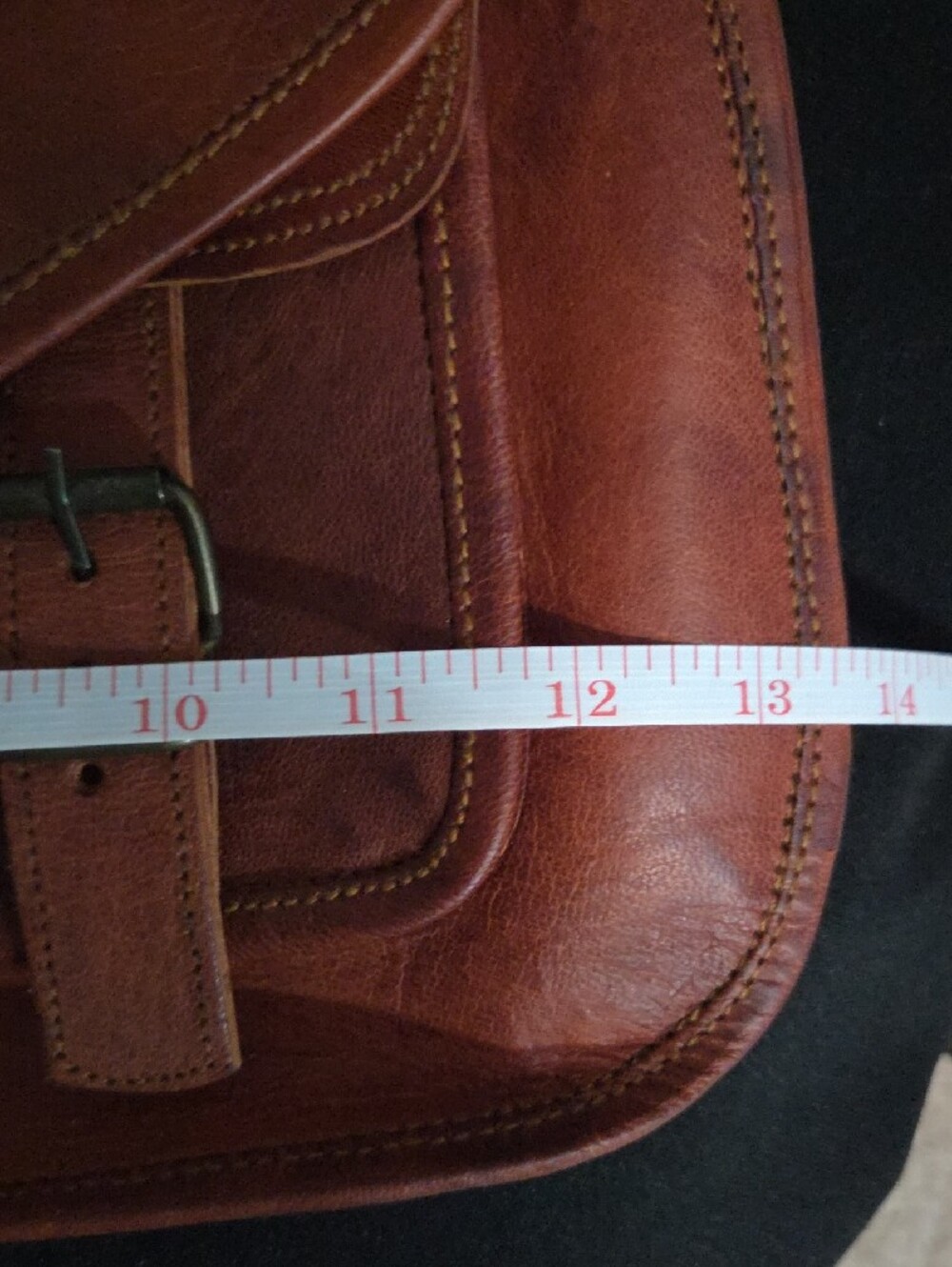 Classic Tan Leather Crossbody Satchel - Unbranded - Picture 2 of 10
